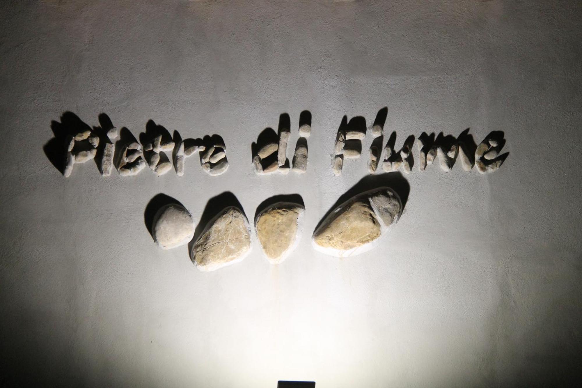 Pietre Di Fiume Villa Apice Bagian luar foto