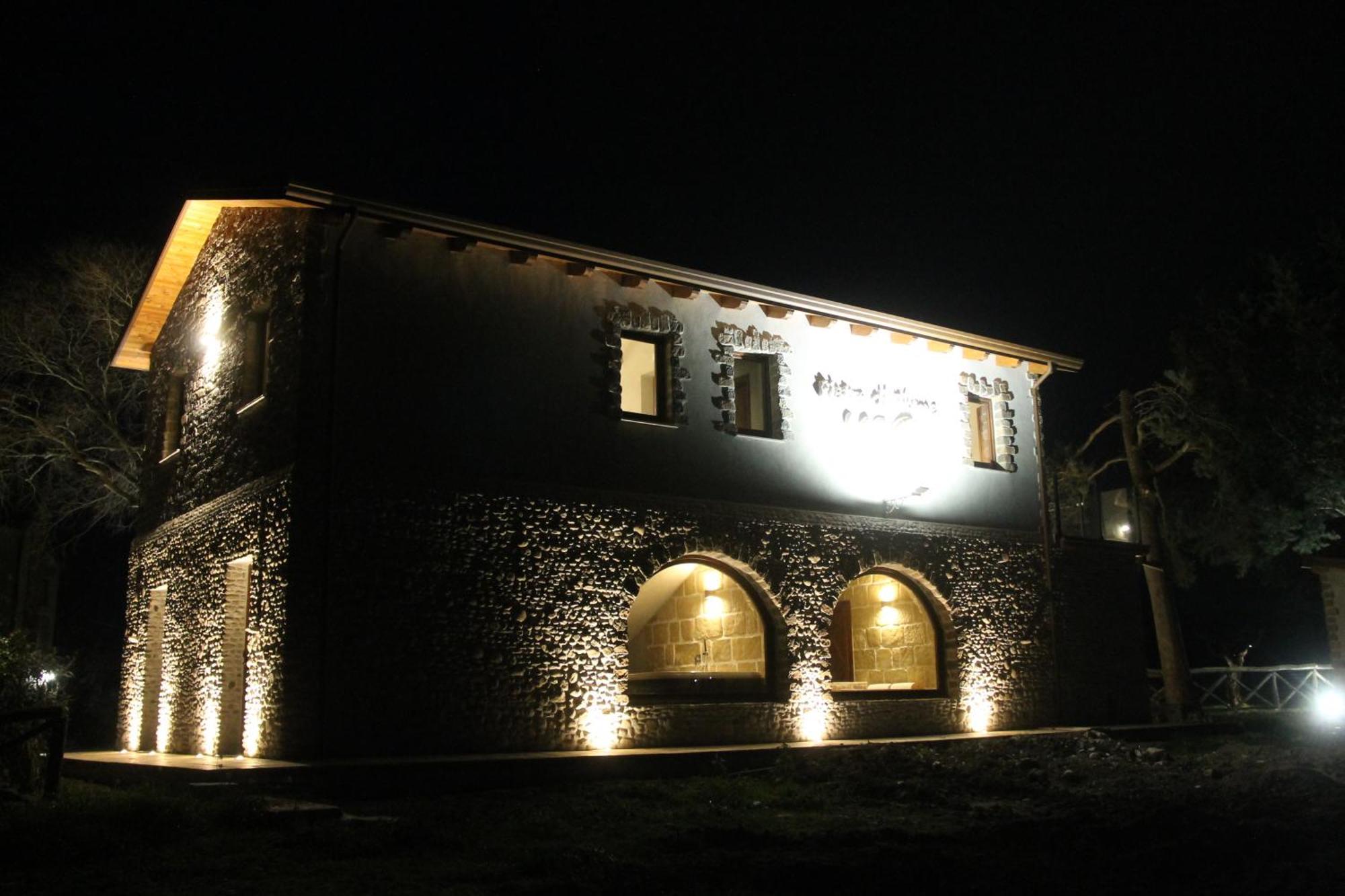 Pietre Di Fiume Villa Apice Bagian luar foto