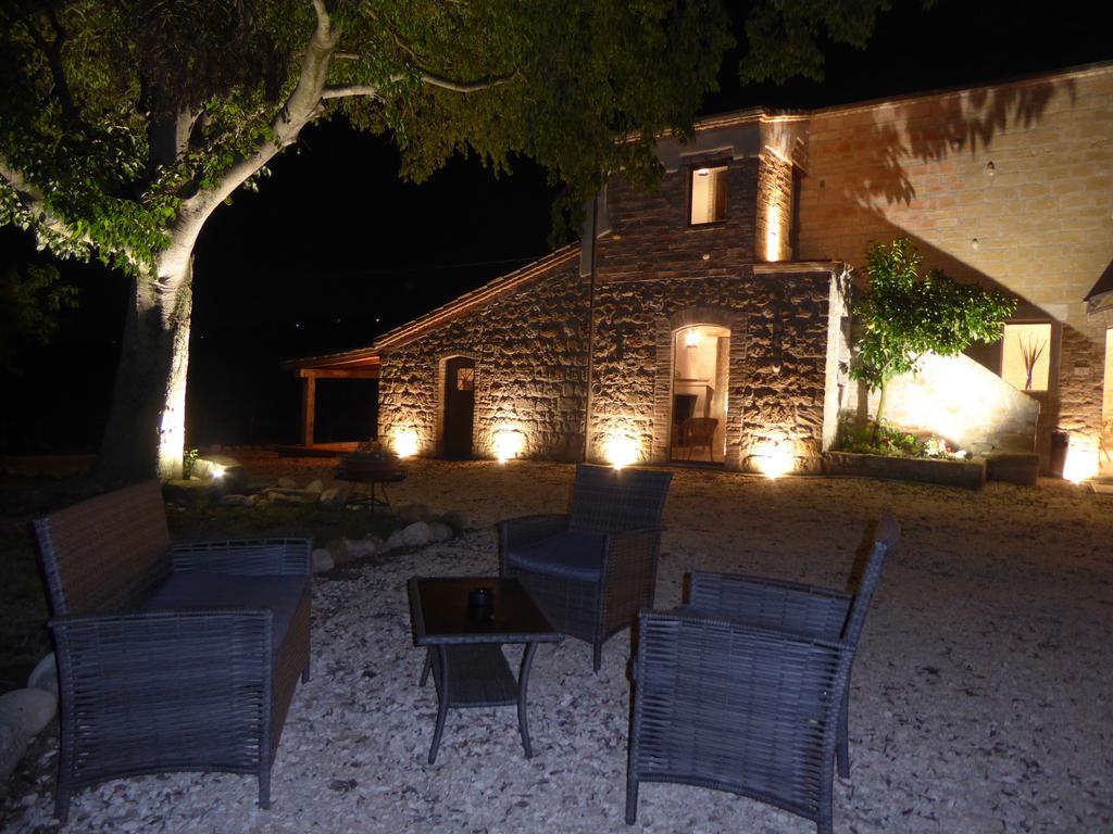 Pietre Di Fiume Villa Apice Bagian luar foto