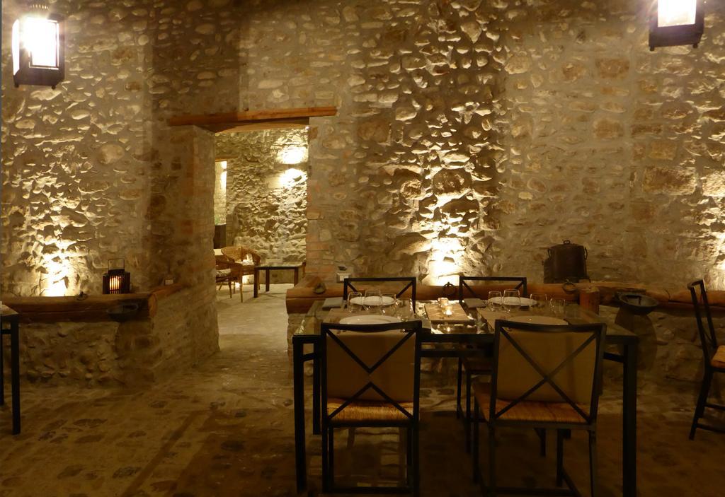Pietre Di Fiume Villa Apice Bagian luar foto