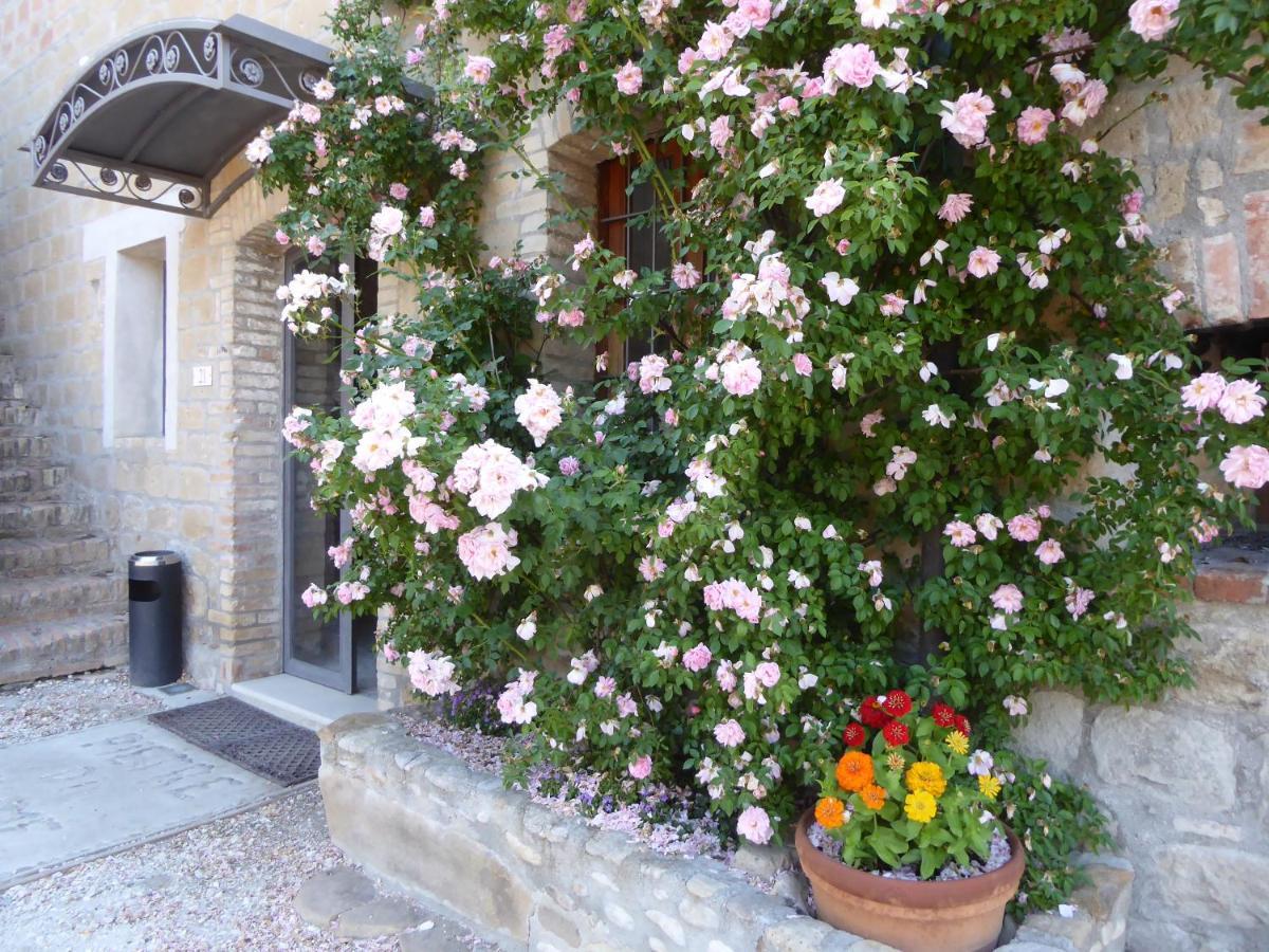 Pietre Di Fiume Villa Apice Bagian luar foto